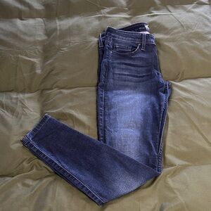 Women's Guess Low Rise Skinny Jeans 27